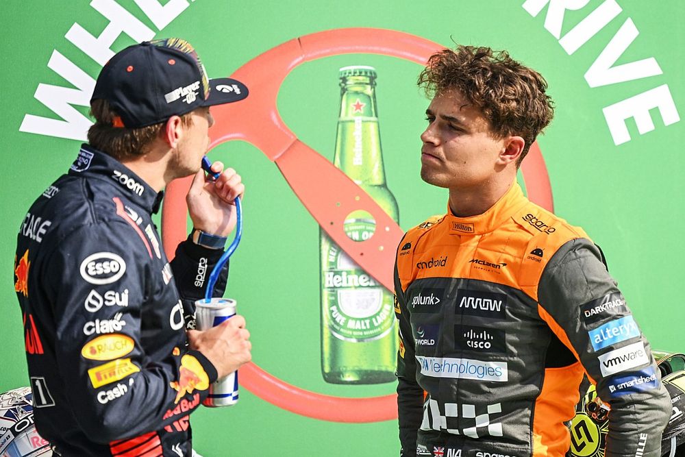 Lando Norris y Max Verstappen.