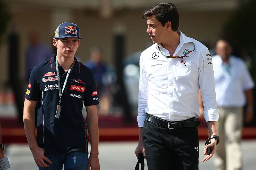 Toto Wolff y Max Verstappen.