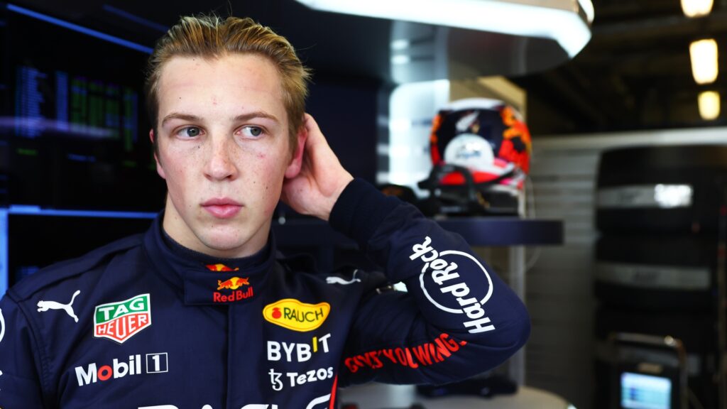 Liam Lawson Red Bull.