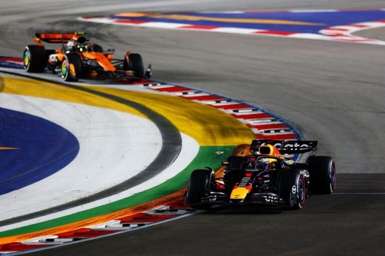 Verstappen volvió a ganarle a Mclaren.