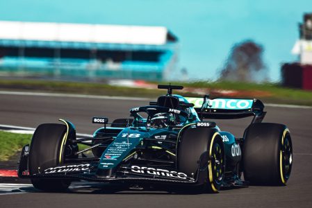 aston-martin-krack Aston Martin apuesta fuerte por el próximo campeonato.