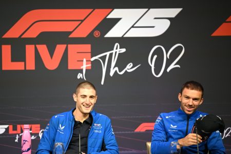 jack-doohan Doohan fue muy interrogado por los medios sobre su situación.
